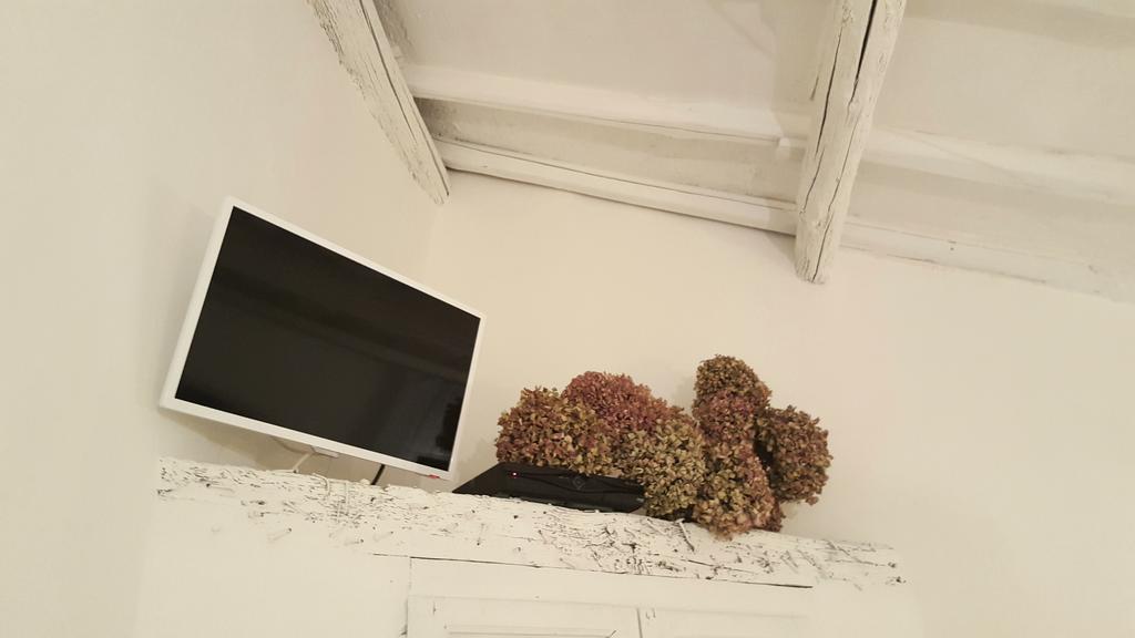 B&B A Piazza Del Gesu Витербо Экстерьер фото