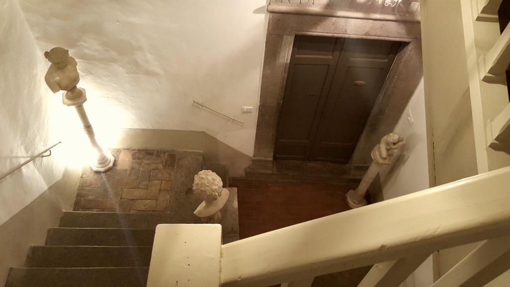 B&B A Piazza Del Gesu Витербо Экстерьер фото